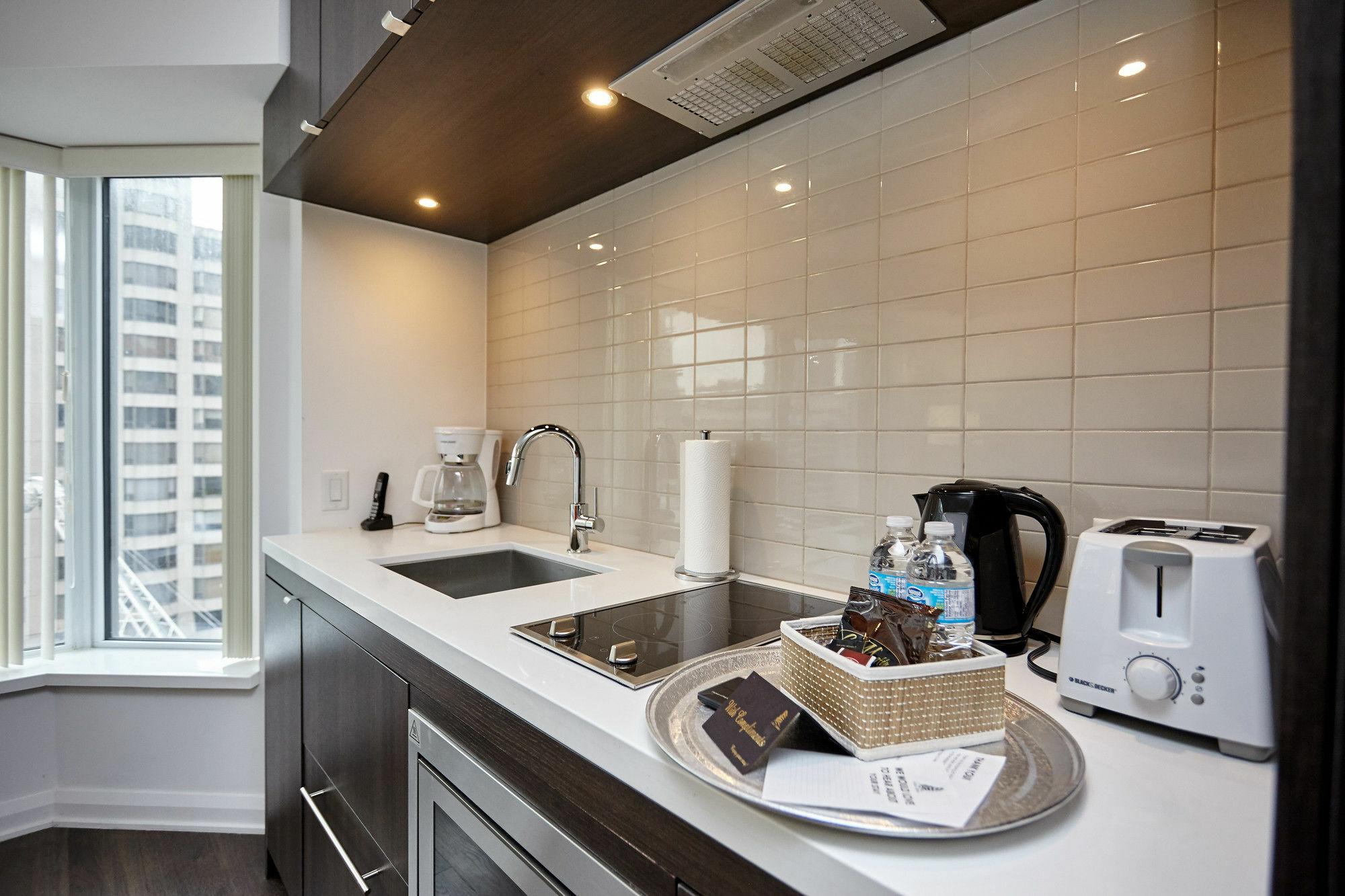 Atlas Suites - Yorkville Furnished Apartments Toronto Exterior foto